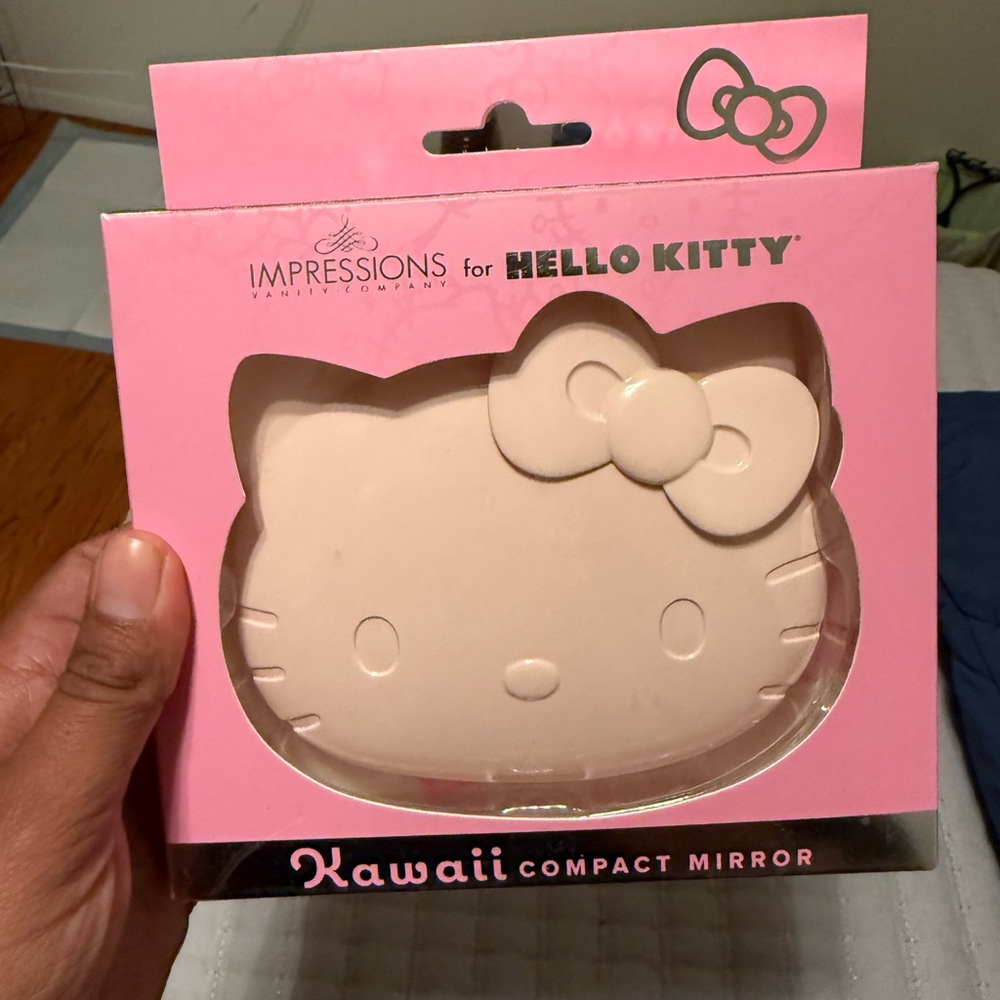 Hello Kitty Pink and White Compact Mirror